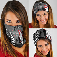 New Zealand ANZAC Day Neck Gaiter 25th April Silver Fern With Poppy - Polynesian Pride