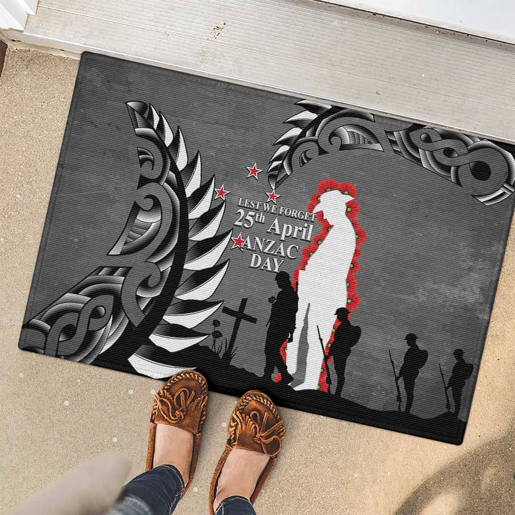 New Zealand ANZAC Day Rubber Doormat 25th April Silver Fern With Poppy LT14 - Polynesian Pride