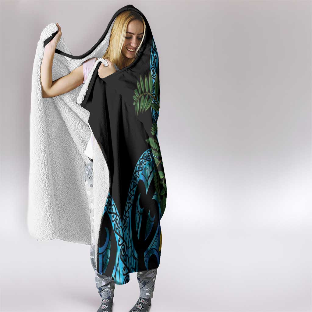 Turquoise New Zealand Kowhai And Piwakawaka Hooded Blanket Maori Ngaru Paua Shell
