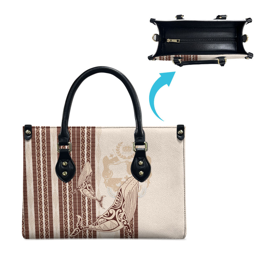 Swimming With Humpback Whales Season Tonga Leather Bag Tongan Tofuaa Ngatu Pattern Brown LT14 - Polynesian Pride