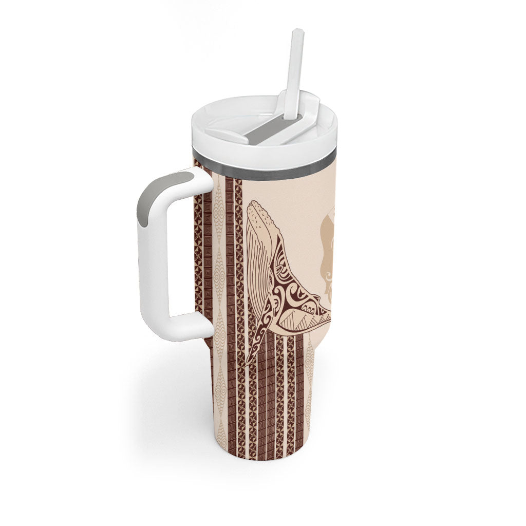 Swimming With Humpback Whales Season Tonga Tumbler With Handle Tongan Tofuaa Ngatu Pattern Brown LT14 - Polynesian Pride