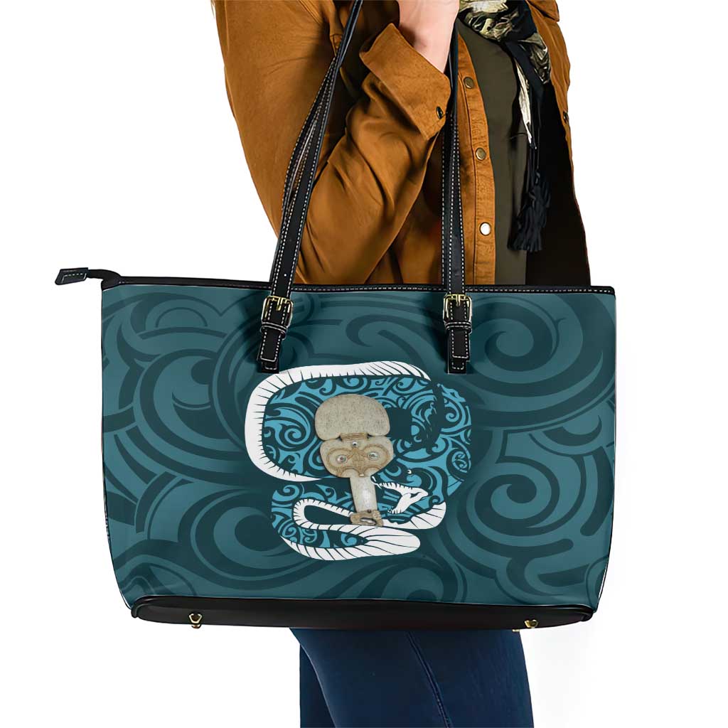 Turquoise New Zealand Eel Leather Tote Bag Aotearoa Maori Tuna With Kotiate Weapon