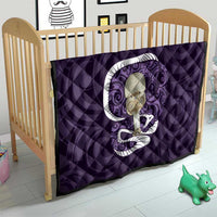 Purple New Zealand Eel Quilt Aotearoa Maori Tuna With Kotiate Weapon LT14 - Polynesian Pride