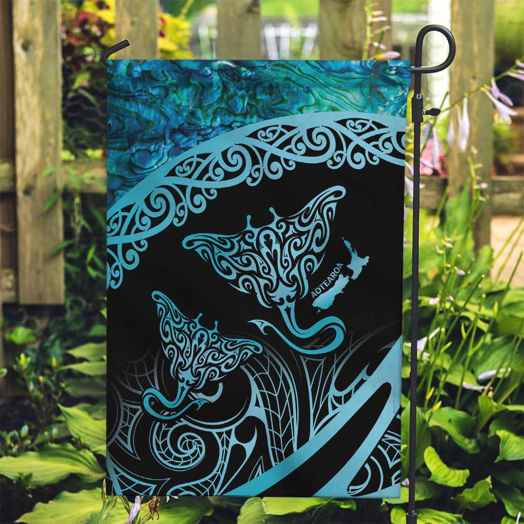 New Zealand Stingray Garden Flag Aotearoa Whai With Maori Paua Shell LT14 Garden Flag Turquoise - Polynesian Pride