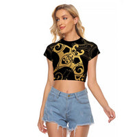 Black And Gold Aotearoa Whai Raglan Cropped T Shirt NZ Stingrays Maori Curves Style