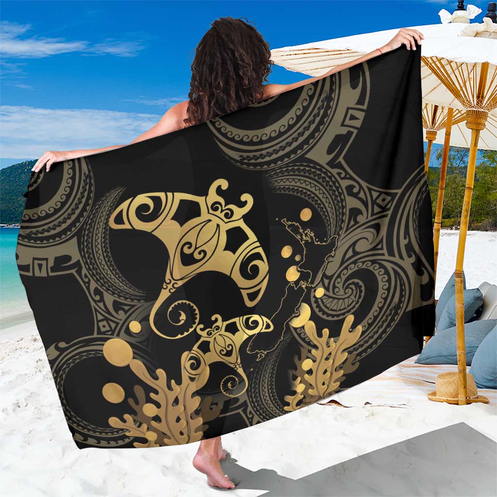 Black And Gold Aotearoa Whai Sarong NZ Stingrays Maori Curves Style