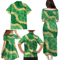 Green Palaka Hawaii Mele Kalikimaka Family Matching Puletasi and Hawaiian Shirt Ohia Lehua Monstera Puakenikeni Lei - Polynesian Pride