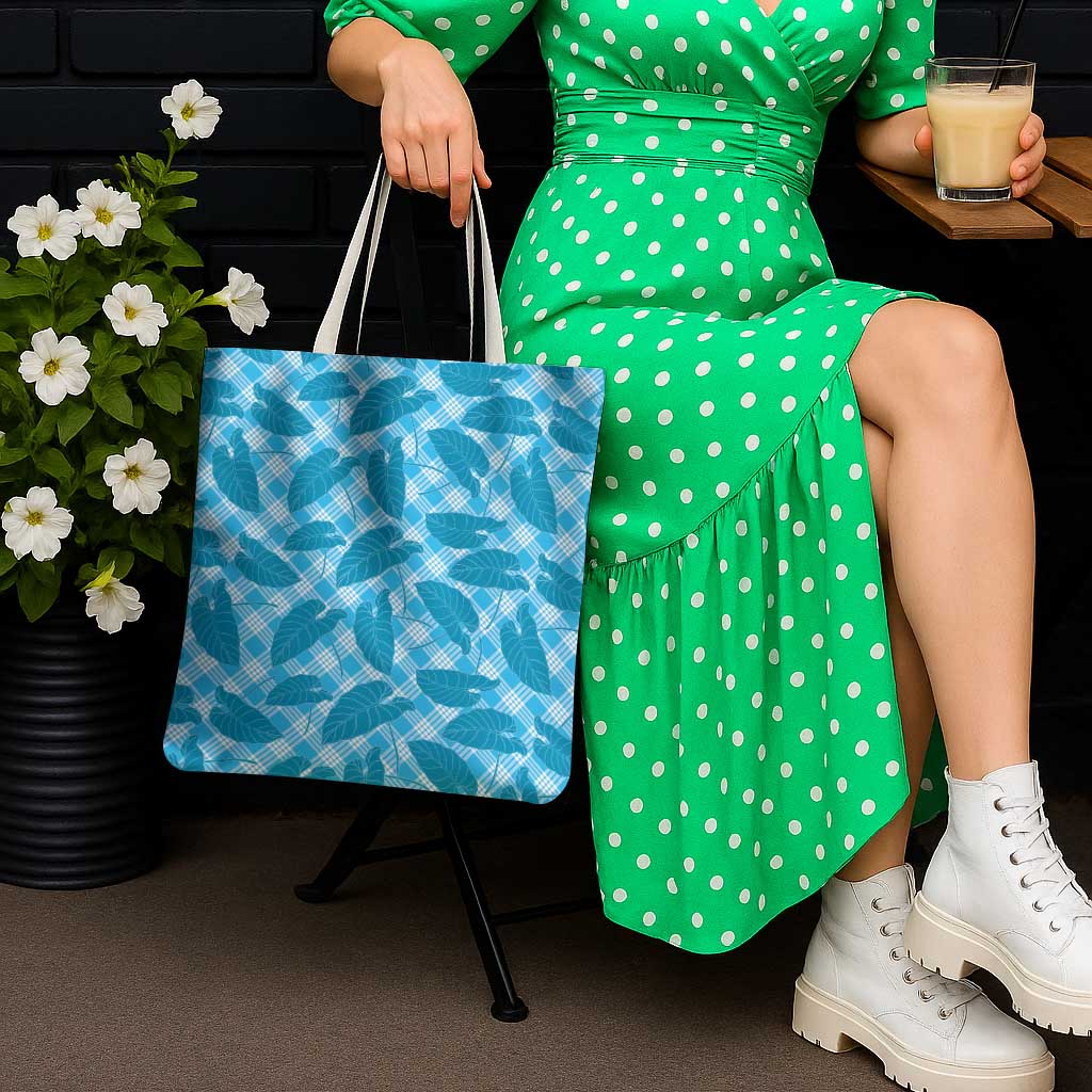 Blue Hawaii Kalo Palaka Motifs Tote Bag Hawaiian Taro Leaves Elegant Vibes - Polynesian Pride