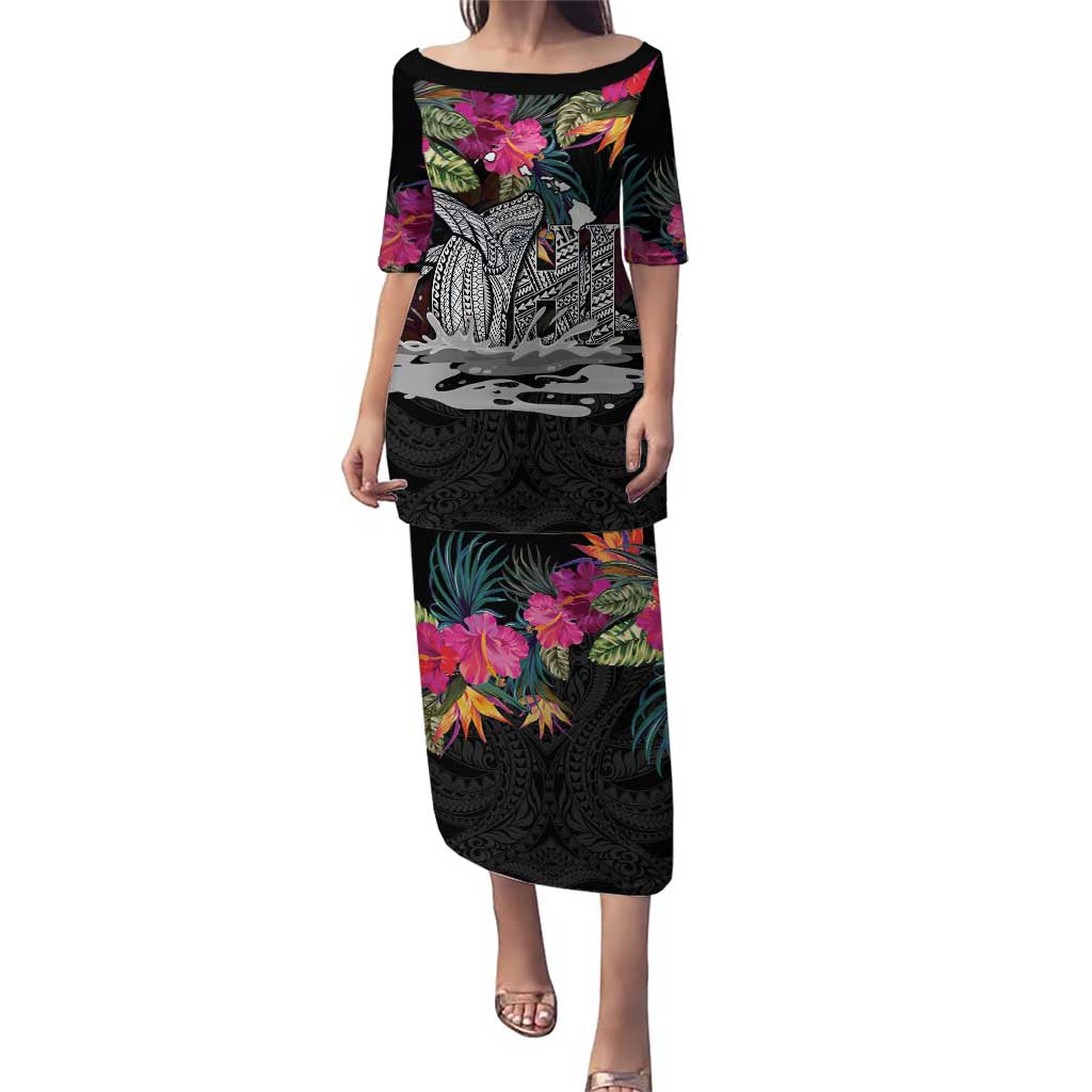 Personalised Hawaii Family Matching Puletasi and Hawaiian Shirt Humpback Whale Tattoo With Tropical Flowers Black