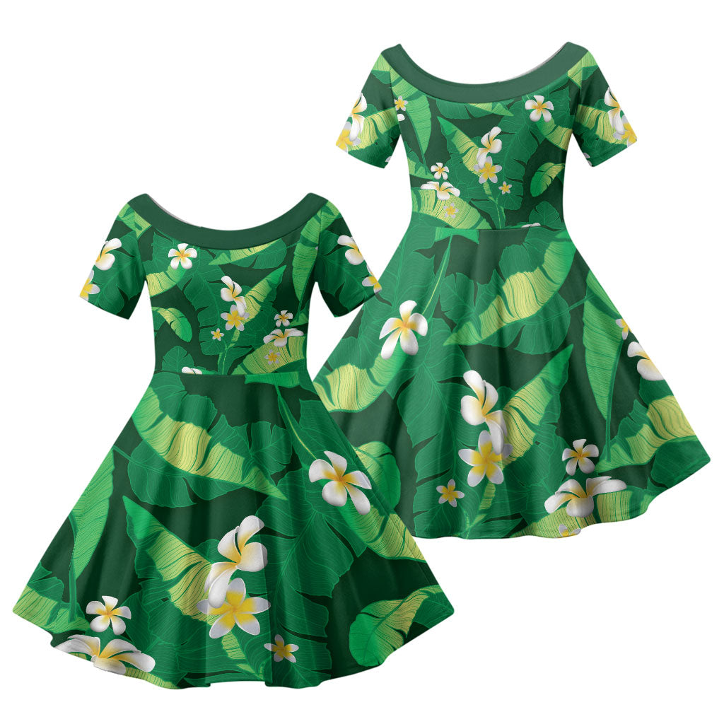 Green Banana Leaf Hawaii Family Matching Off Shoulder Short Dress and Hawaiian Shirt Lau Maia Plumeria Tropical Summer Vibes LT14 Daughter's Dress Green - Polynesian Pride