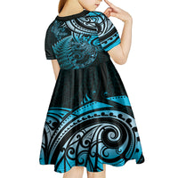 New Zealand Lizard Kid Short Sleeve Dress Silver Fern Aotearoa Maori Blue Version