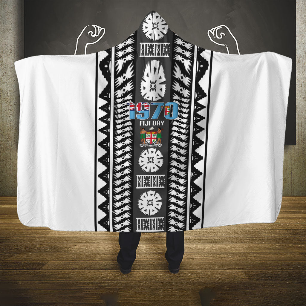 Fiji Day 1970 Hooded Blanket For Fiji Ever Fiji Tapa Pattern White LT14 - Polynesian Pride