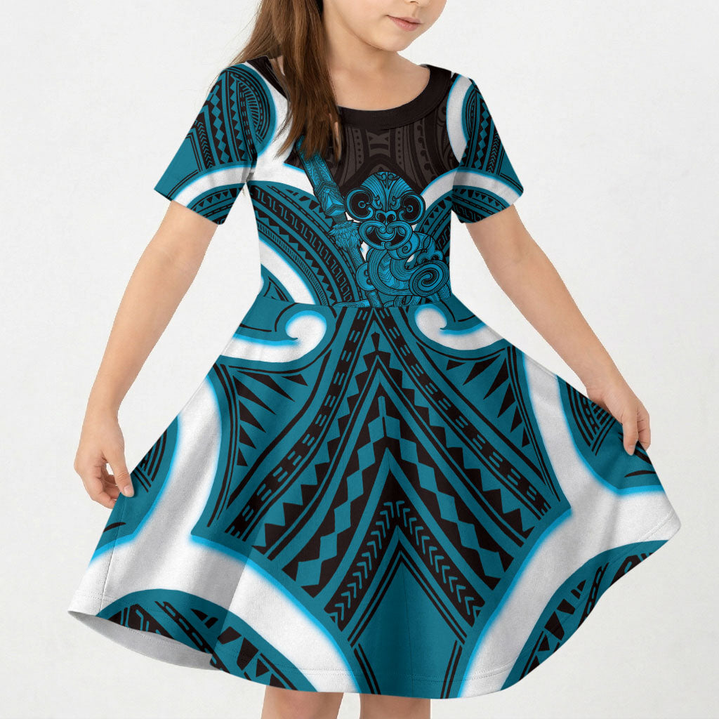 Kikorangi Aotearoa Atua Tumatauenga Personalised Kid Short Sleeve Dress Maori God Of War Tiki With Taiaha LT14 KID Blue - Polynesian Pride