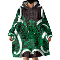 Kakariki Aotearoa Atua Tumatauenga Personalised Wearable Blanket Hoodie Maori God Of War Tiki With Taiaha LT14 - Polynesian Pride