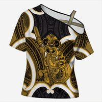 Kowhai Aotearoa Atua Tumatauenga Personalised Cross Shoulder Shirt Maori God Of War Tiki With Taiaha LT14 Female Yellow - Polynesian Pride