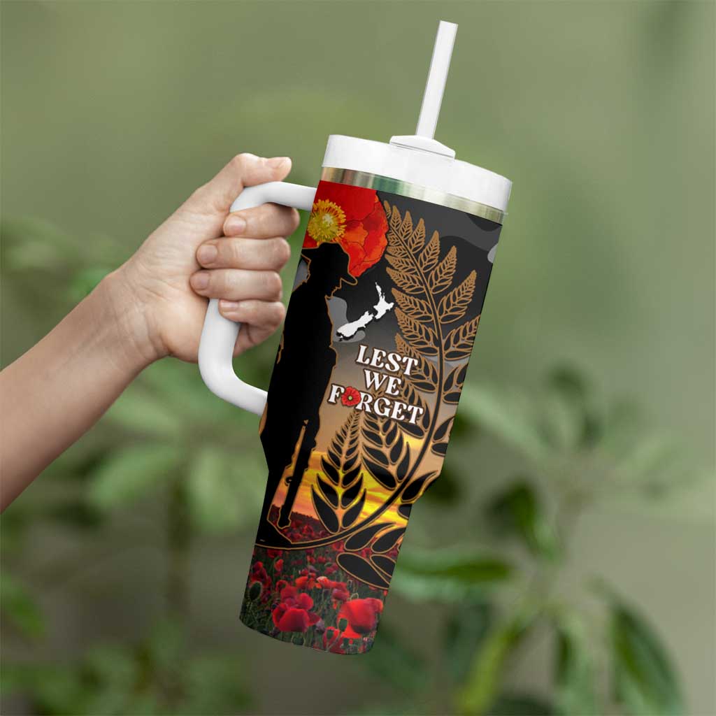 New Zealand ANZAC Day Tumbler With Handle Lest We Forget Silver Fern With Camouflage LT14 - Polynesian Pride