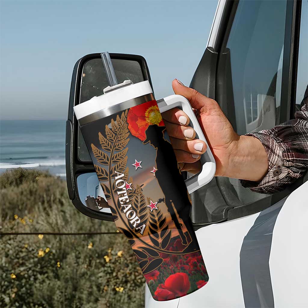 New Zealand ANZAC Day Tumbler With Handle Lest We Forget Silver Fern With Camouflage LT14 - Polynesian Pride