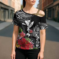Hawaii Iwa Bird Cross Shoulder Shirt Great Frigatebird Kanaka Tropical Flowers - Polynesian Pride