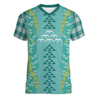Teal Palaka Hawaii Iwa Bird Women V-Neck T-Shirt Hawaiian Kakau Jade Vine Lei - Polynesian Pride
