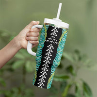 Black Palaka Hawaii Iwa Bird Tumbler With Handle Hawaiian Kakau Jade Vine Lei LT14 - Polynesian Pride