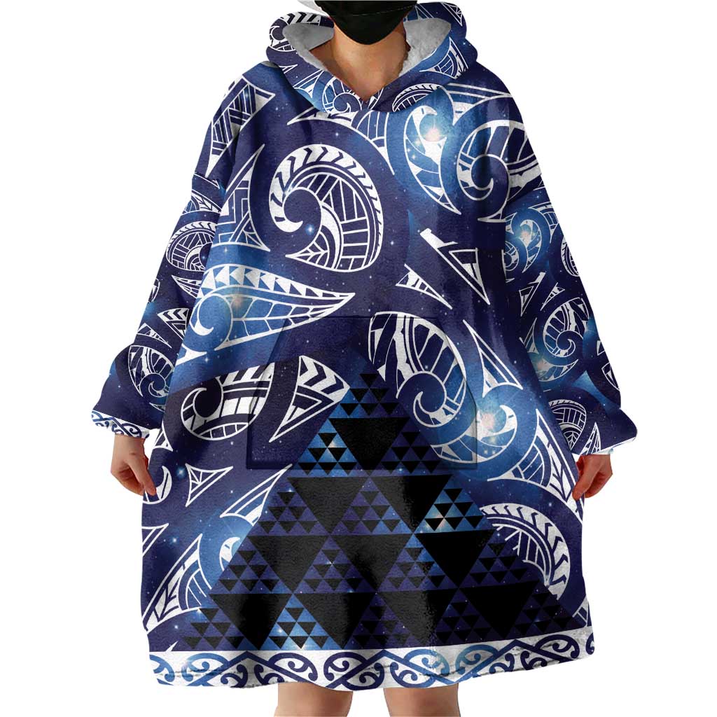 Matariki New Zealand Wearable Blanket Hoodie NZ Niho Taniwha Maori New Year Blue Galaxy