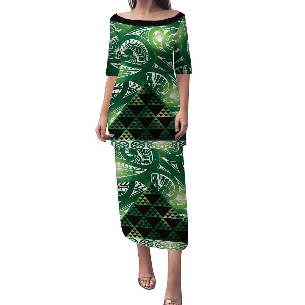 Matariki New Zealand Family Matching Puletasi and Hawaiian Shirt NZ Niho Taniwha Maori New Year Green Galaxy