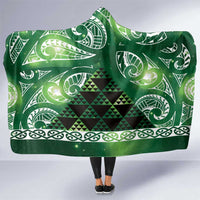 Matariki New Zealand Hooded Blanket NZ Niho Taniwha Maori New Year Green Galaxy