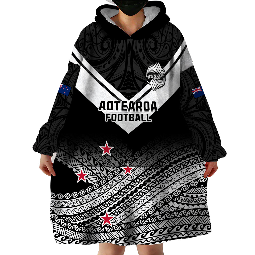 Aotearoa Football Wearable Blanket Hoodie Go New Zealand Maori Fern Pattern LT14 - Polynesian Pride