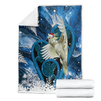 Sulphur-crested Cockatoo New Zealand Christmas In July Blanket NZ Aroha Koru Fern Marble Vibes