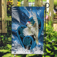 Sulphur-crested Cockatoo New Zealand Christmas In July Garden Flag NZ Aroha Koru Fern Marble Vibes