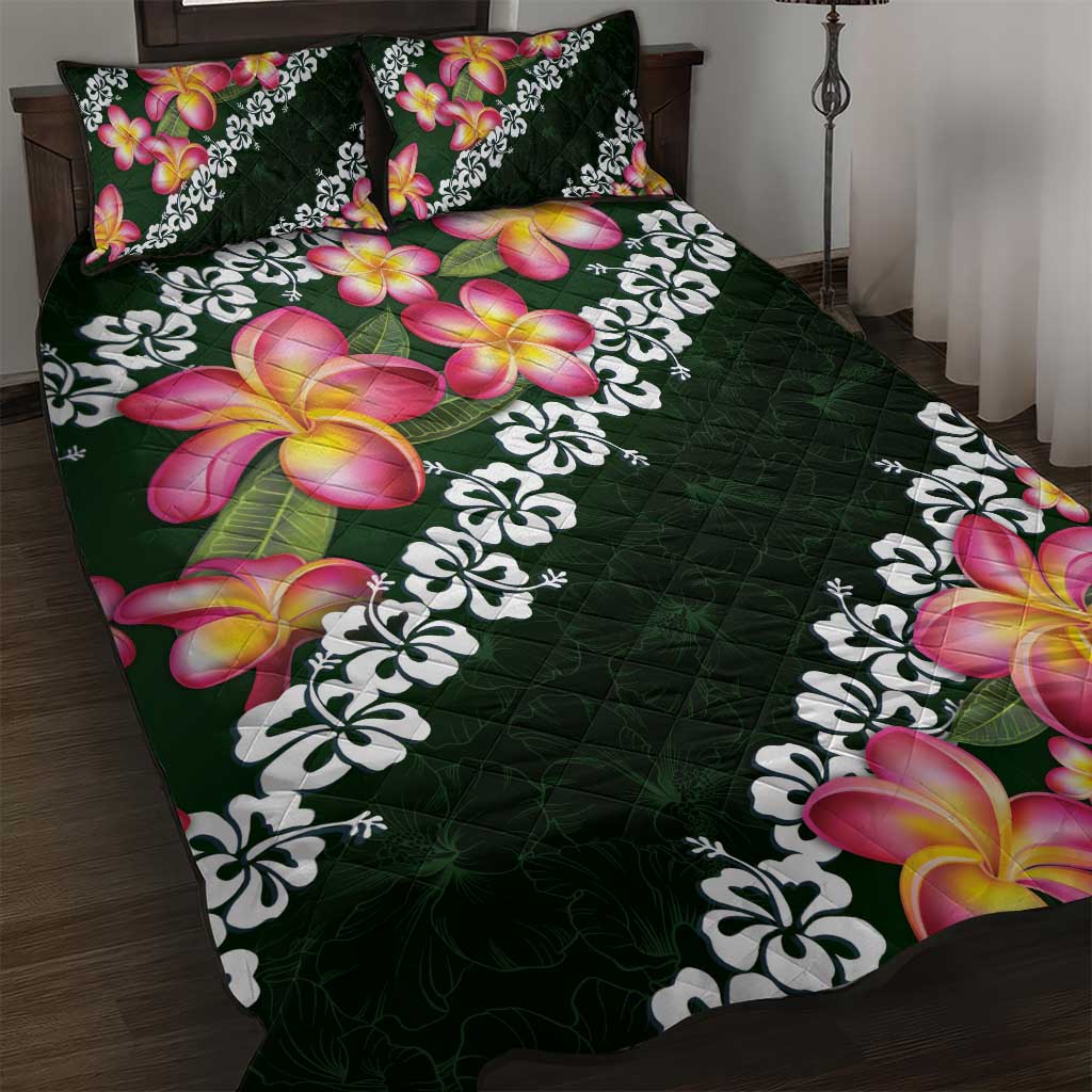 Green Polynesia Quilt Bed Set Plumeria With Hibiscus Pattern Tropical Vibes