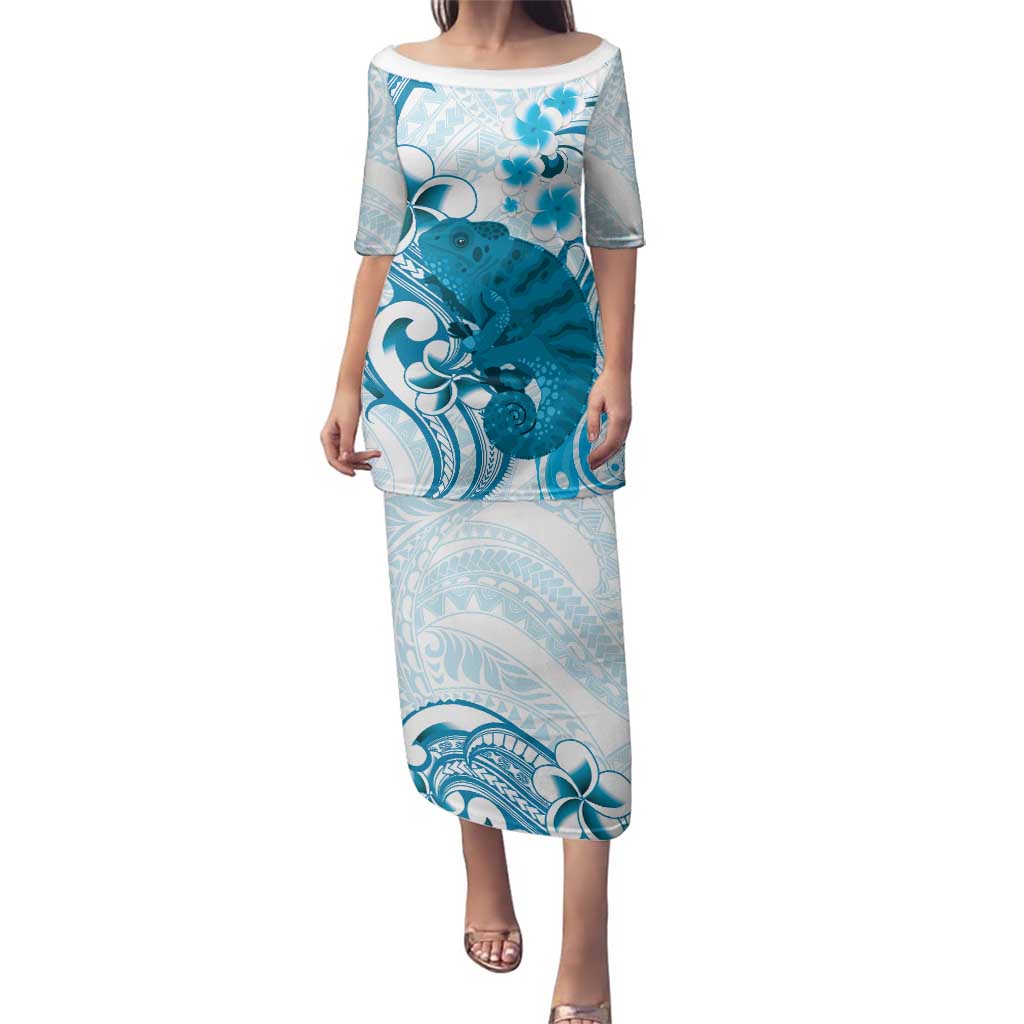 Cyan And White Hawaii Chameleon Family Matching Puletasi and Hawaiian Shirt Plumeria Polynesian Tribal Art