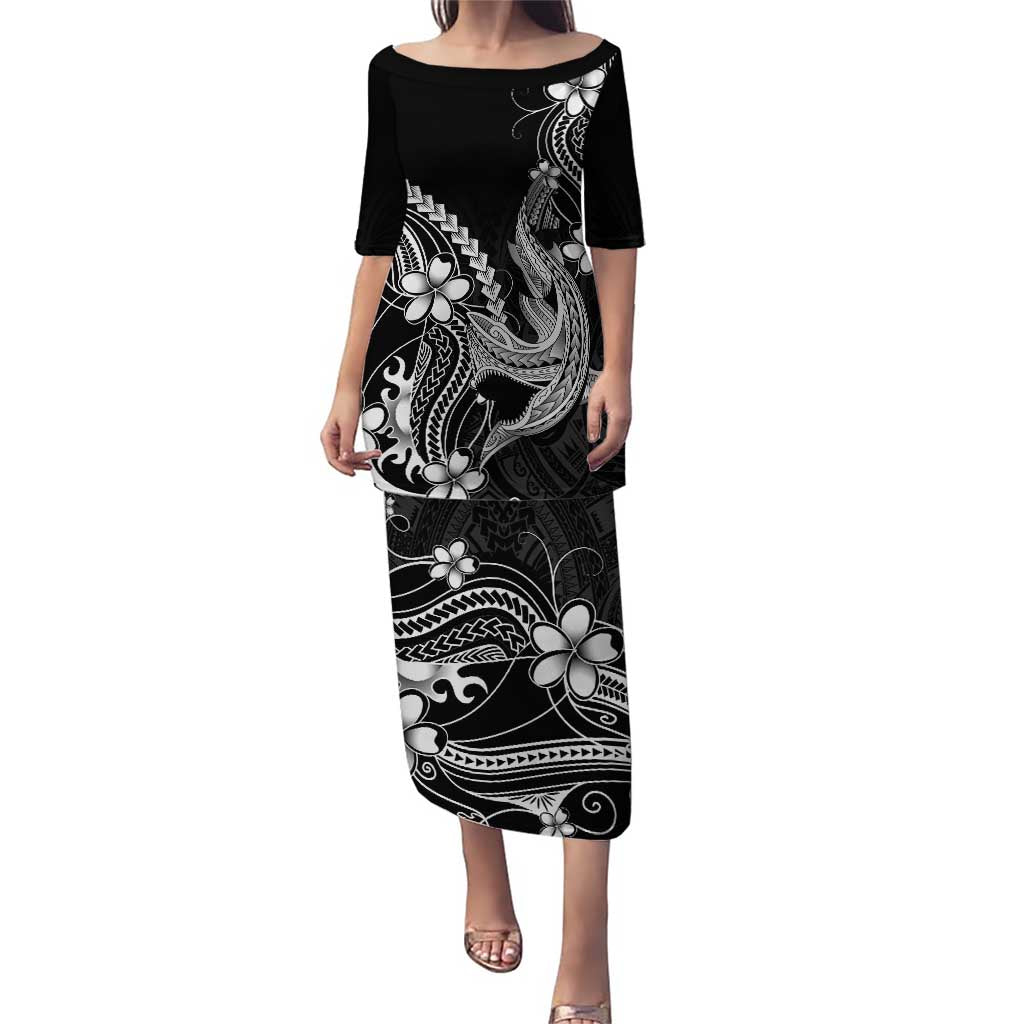 Black Aloha Hawaii Family Matching Puletasi and Hawaiian Shirt Polynesian Shark Tattoo With Plumeria - Polynesian Pride