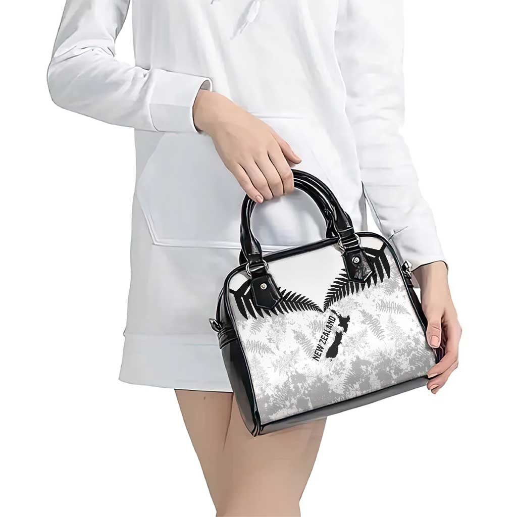Custom New Zealand Silver Fern Football Shoulder Handbag Go Aotearoa Grunge White - Polynesian Pride
