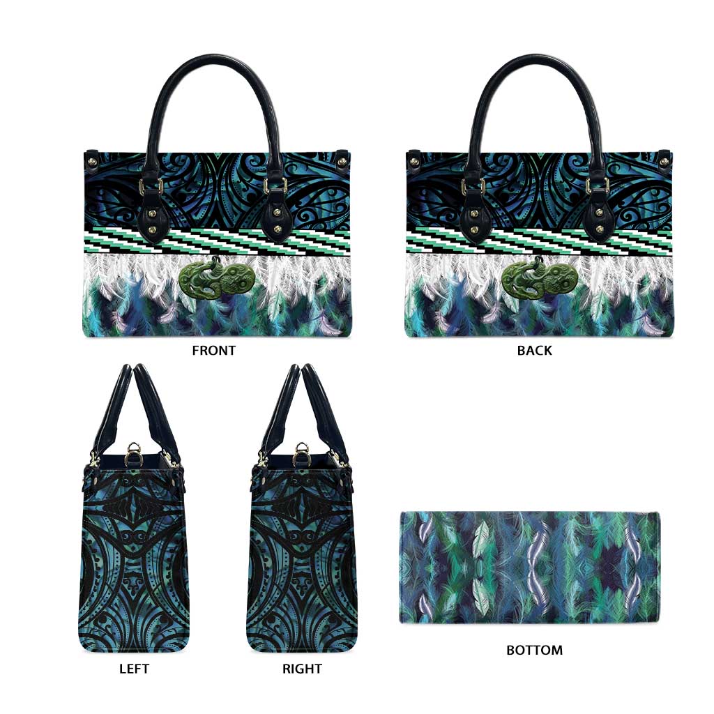 Turquoise Traditional Cloak Aotearoa Leather Bag Maori Paua Shell Korowai Pattern - Polynesian Pride