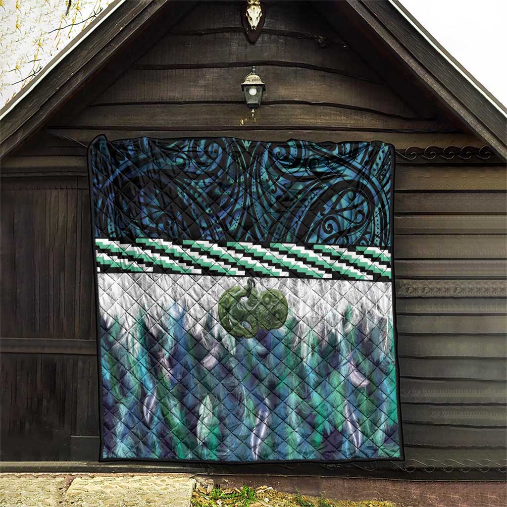 Turquoise Traditional Cloak Aotearoa Quilt Maori Paua Shell Korowai Pattern