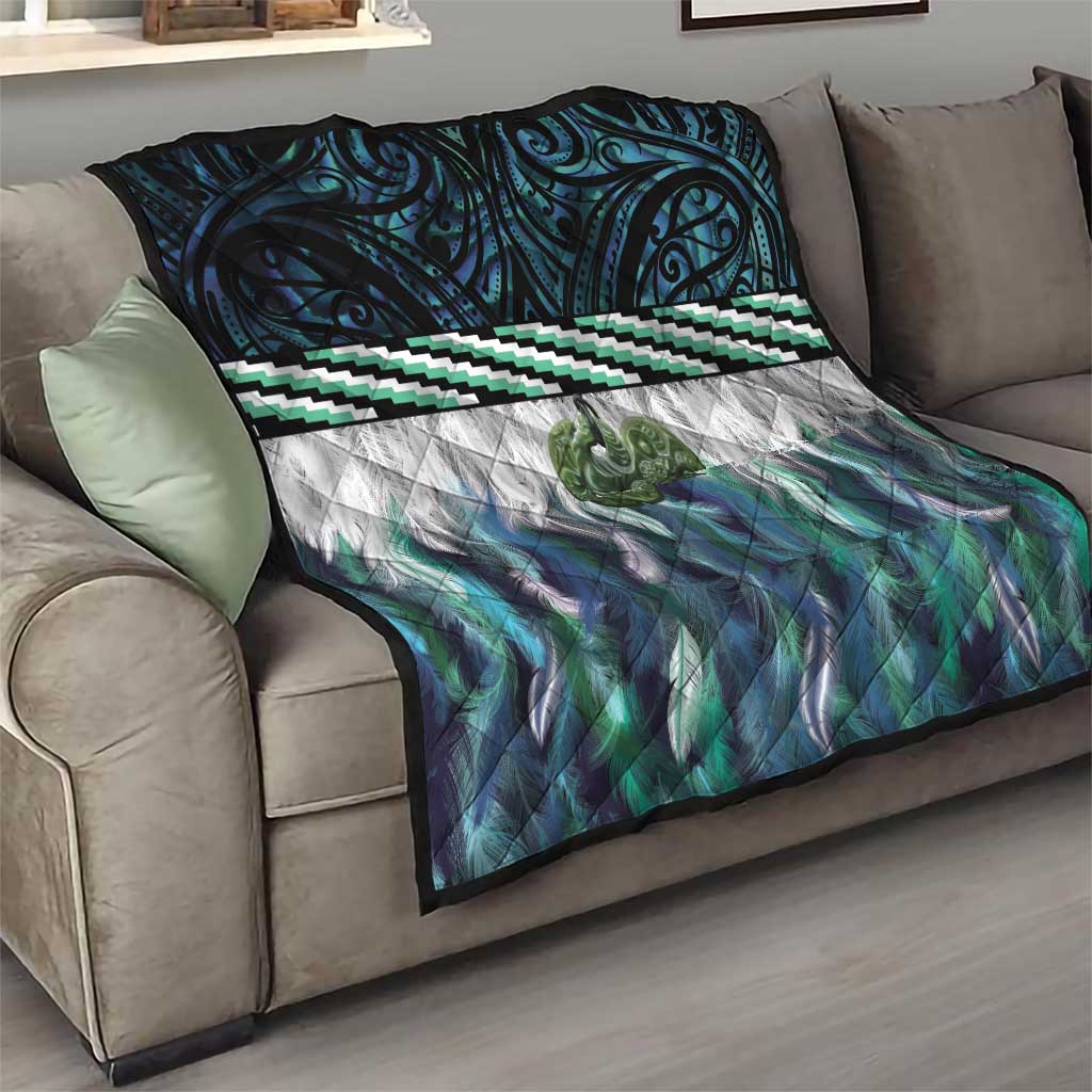 Turquoise Traditional Cloak Aotearoa Quilt Maori Paua Shell Korowai Pattern
