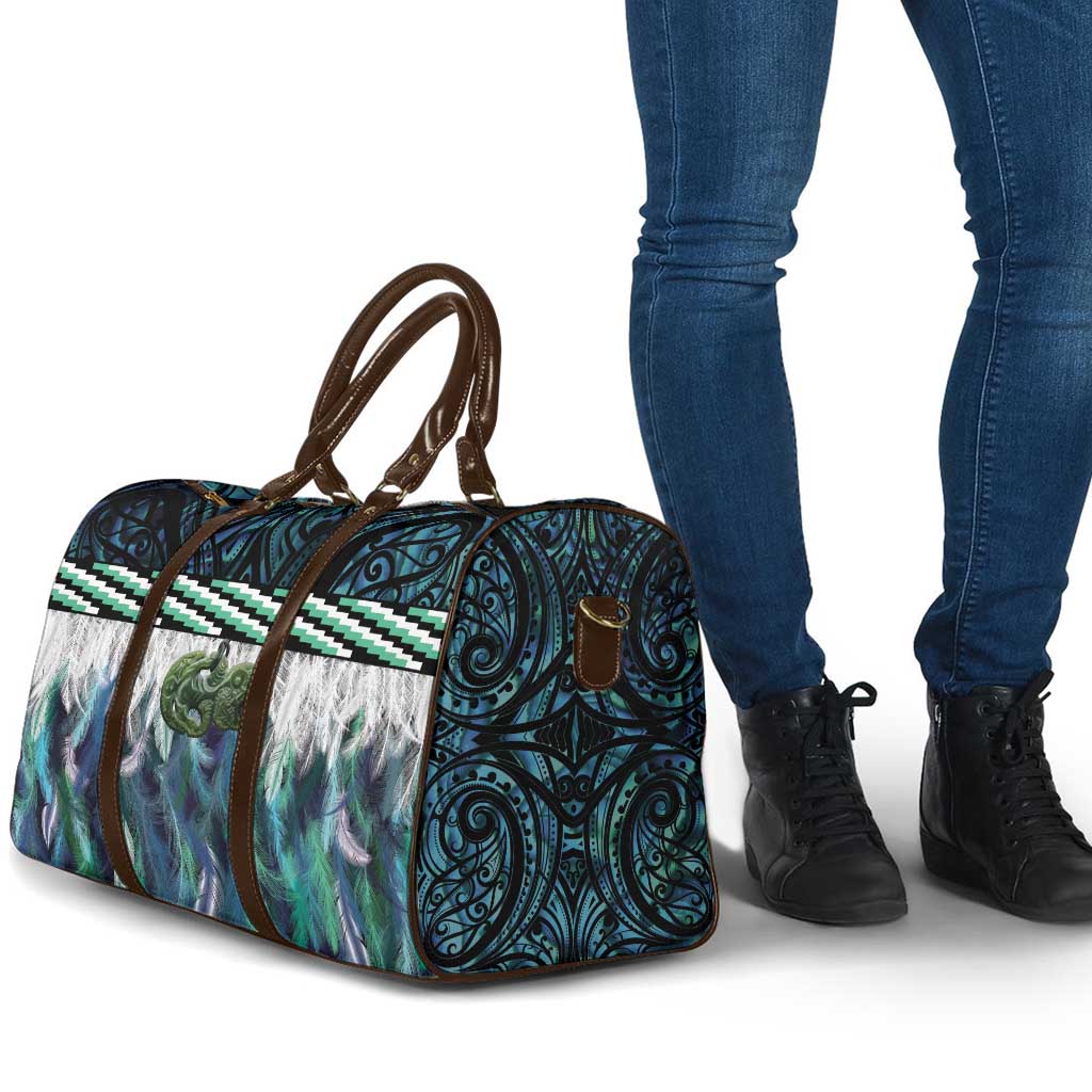 Turquoise Traditional Cloak Aotearoa Travel Bag Maori Paua Shell Korowai Pattern - Polynesian Pride