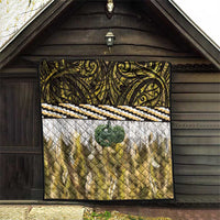 Yellow Traditional Cloak Aotearoa Quilt Maori Paua Shell Korowai Pattern