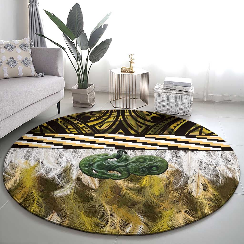 Yellow Traditional Cloak Aotearoa Round Carpet Maori Paua Shell Korowai Pattern