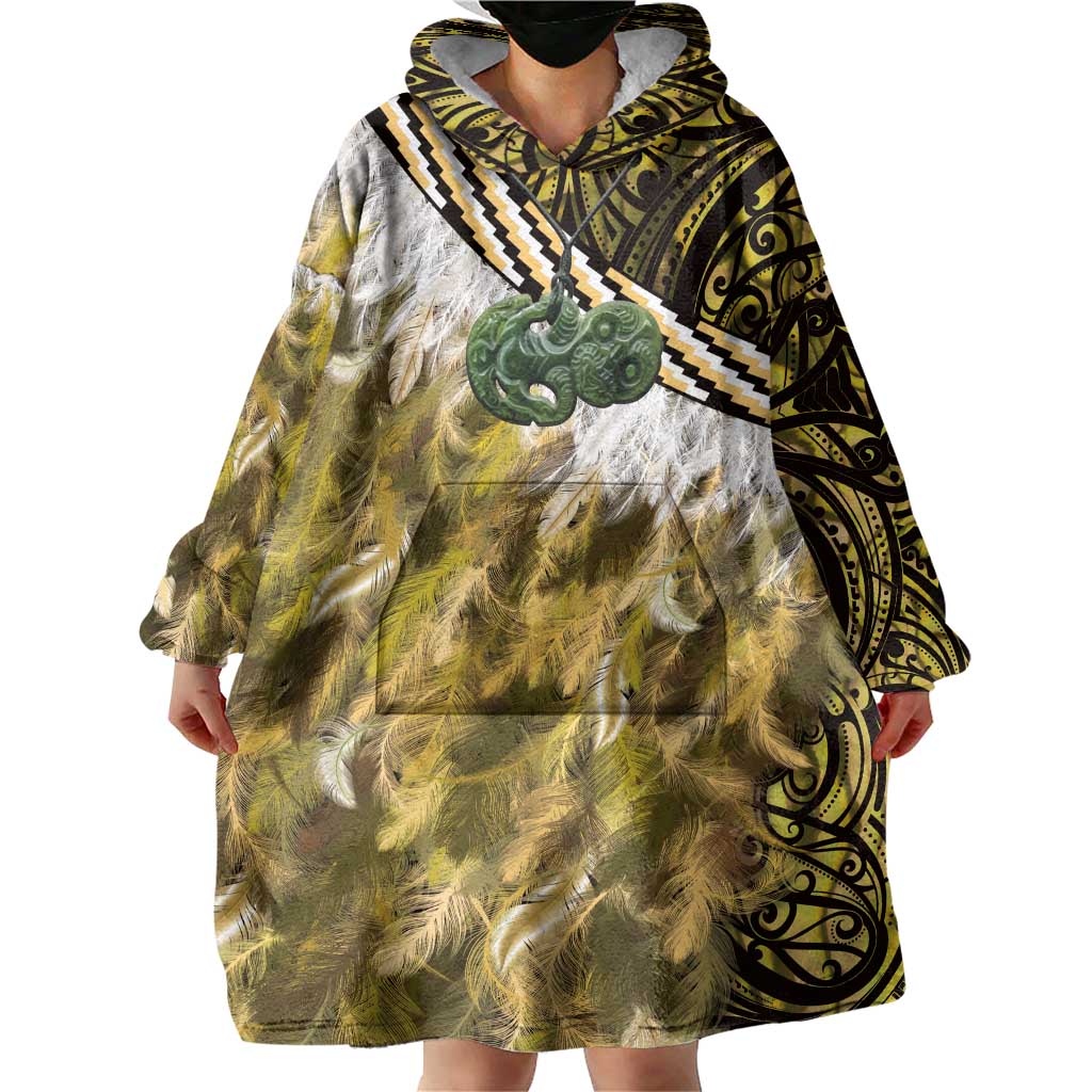Yellow Traditional Cloak Aotearoa Wearable Blanket Hoodie Maori Paua Shell Korowai Pattern