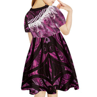 Pink Traditional Cloak Aotearoa Kid Short Sleeve Dress Maori Paua Shell Korowai Pattern LT14 - Polynesian Pride