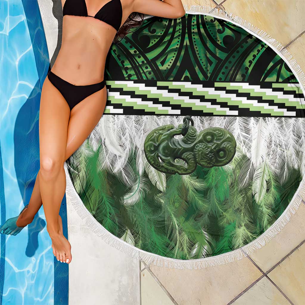 Green Traditional Cloak Aotearoa Beach Blanket Maori Paua Shell Korowai Pattern