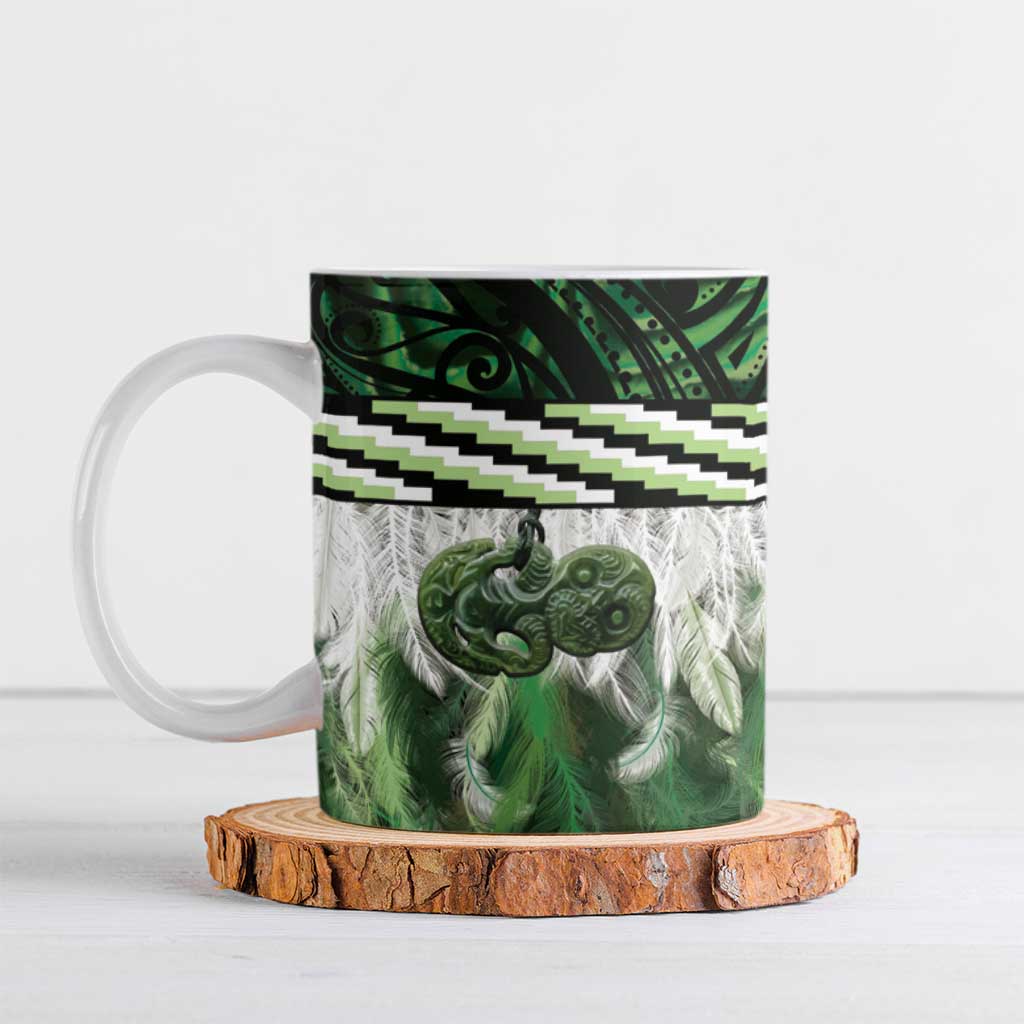 Green Traditional Cloak Aotearoa Ceramic Mug Maori Paua Shell Korowai Pattern - Polynesian Pride