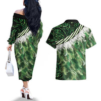 Green Traditional Cloak Aotearoa Couples Matching Off The Shoulder Long Sleeve Dress and Hawaiian Shirt Maori Paua Shell Korowai Pattern