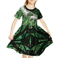 Green Traditional Cloak Aotearoa Kid Short Sleeve Dress Maori Paua Shell Korowai Pattern LT14 - Polynesian Pride