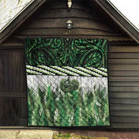 Green Traditional Cloak Aotearoa Quilt Maori Paua Shell Korowai Pattern