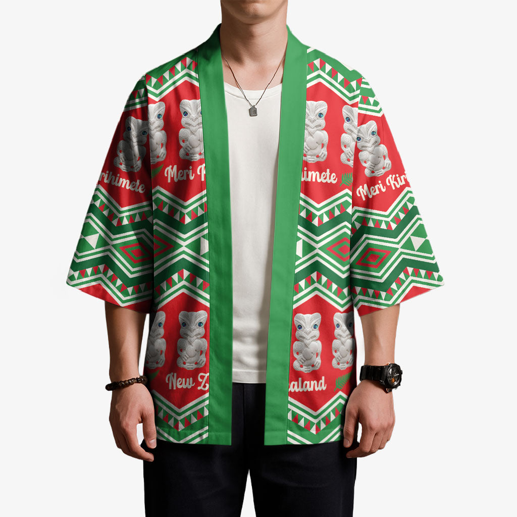 New Zealand Christmas In July Kimono Meri Kirihimete Hei Tiki Taniko Motifs Seamless
