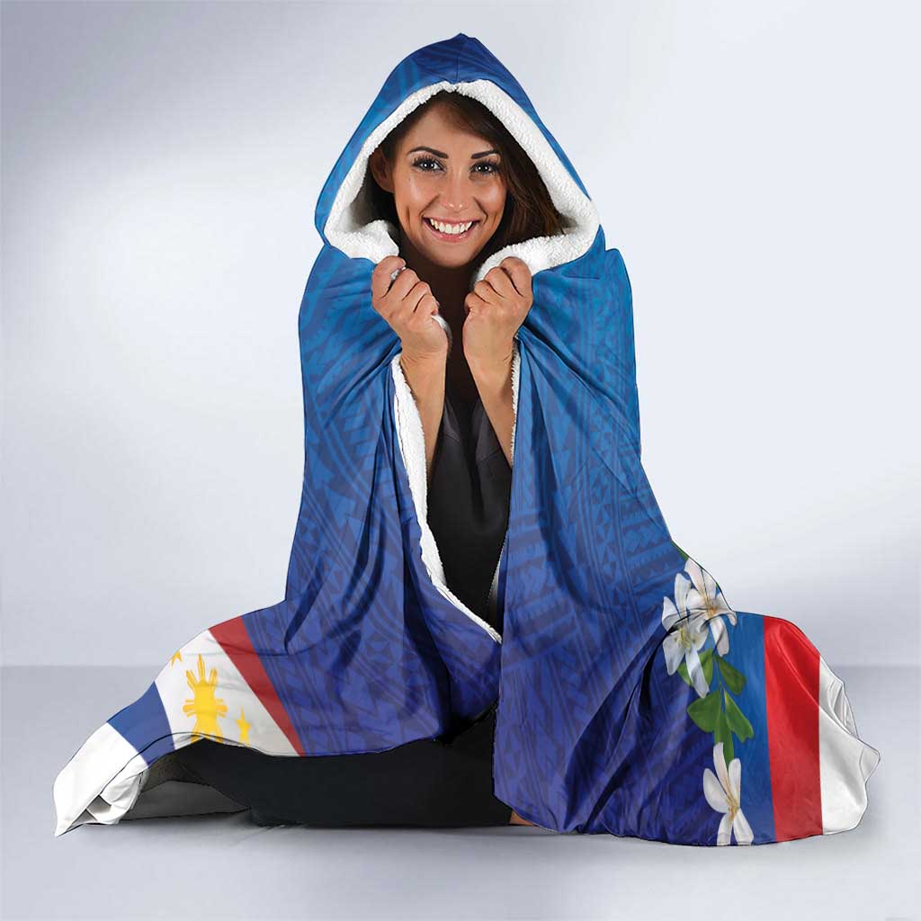 Philippines Rizal Day Hooded Blanket Filipino Motto Stella Polynesian Pattern - Polynesian Pride