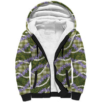 Green Hawaii Palaka Honohono Pikake Sherpa Hoodie Hawaiian Orchid Lei Polynesian Pattern - Polynesian Pride